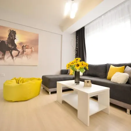 Reina Apartment
